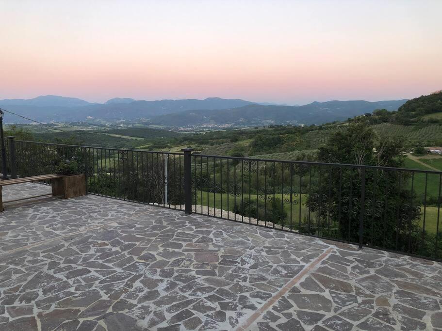 Casa Vacanze Vecchio Frantoio Residenza Leccino Сполето Экстерьер фото